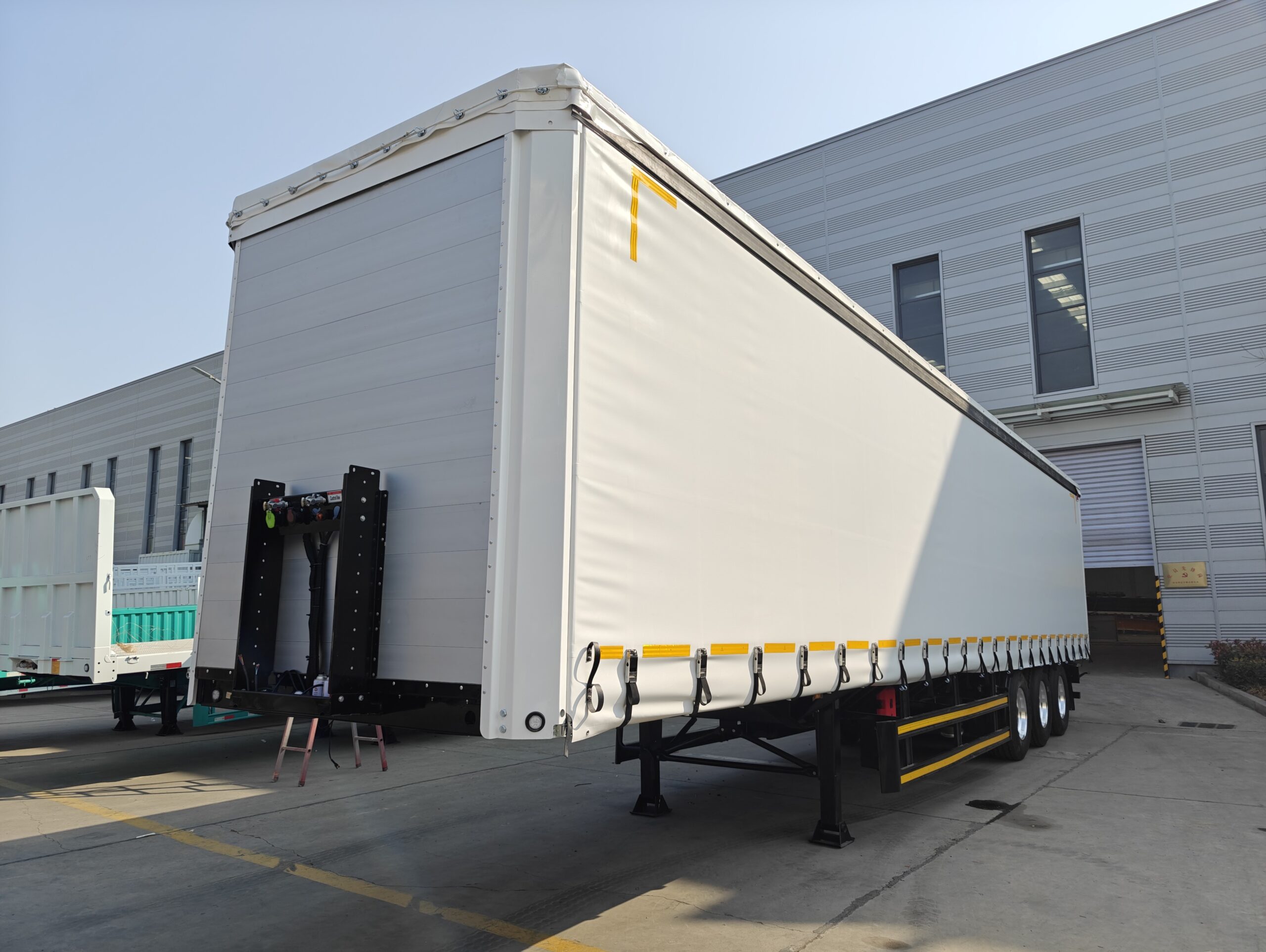 Curtainsider Trailer