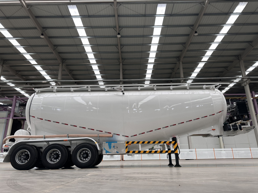 Bulk Cement Tank Trailer
